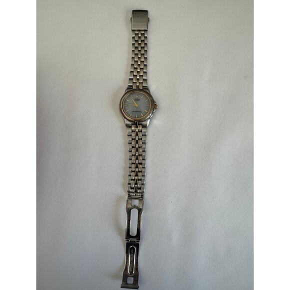 Citizen Eco Drive Quartz Watch - Picture 1 of 4